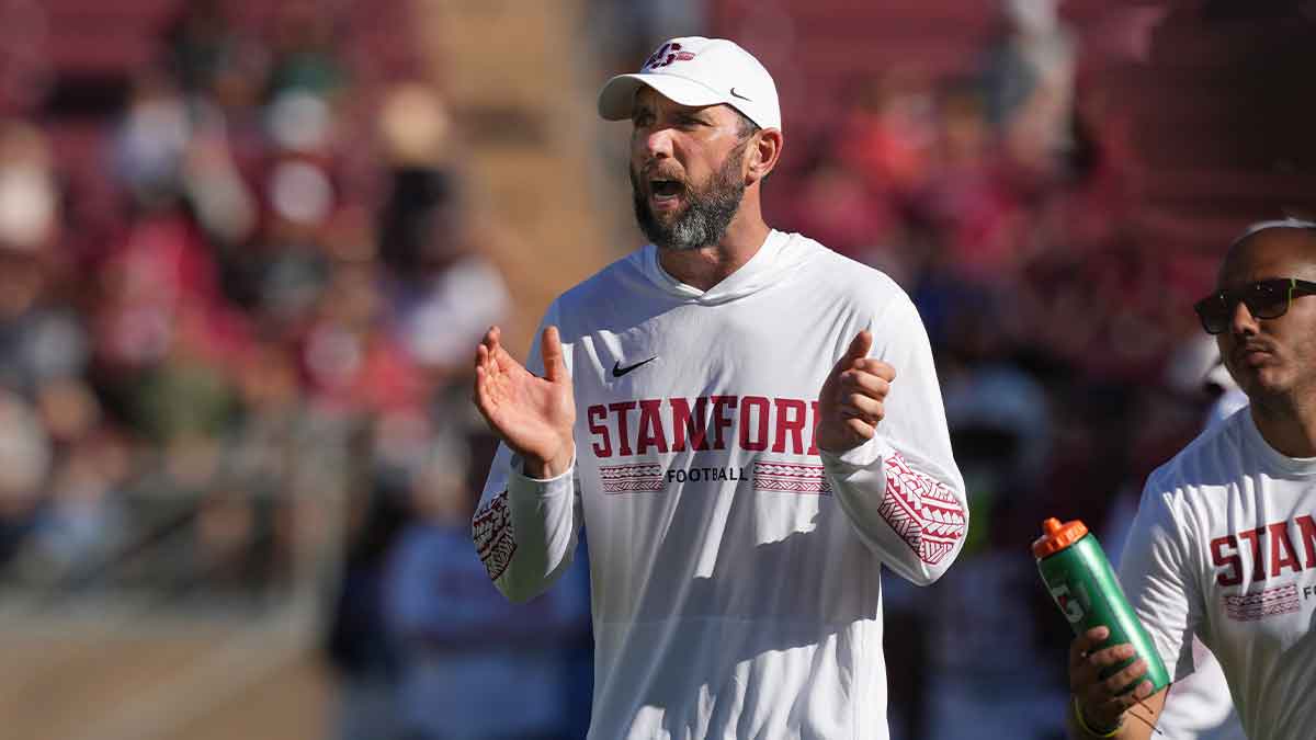 What Andrew Luck loves about working with Stanford players