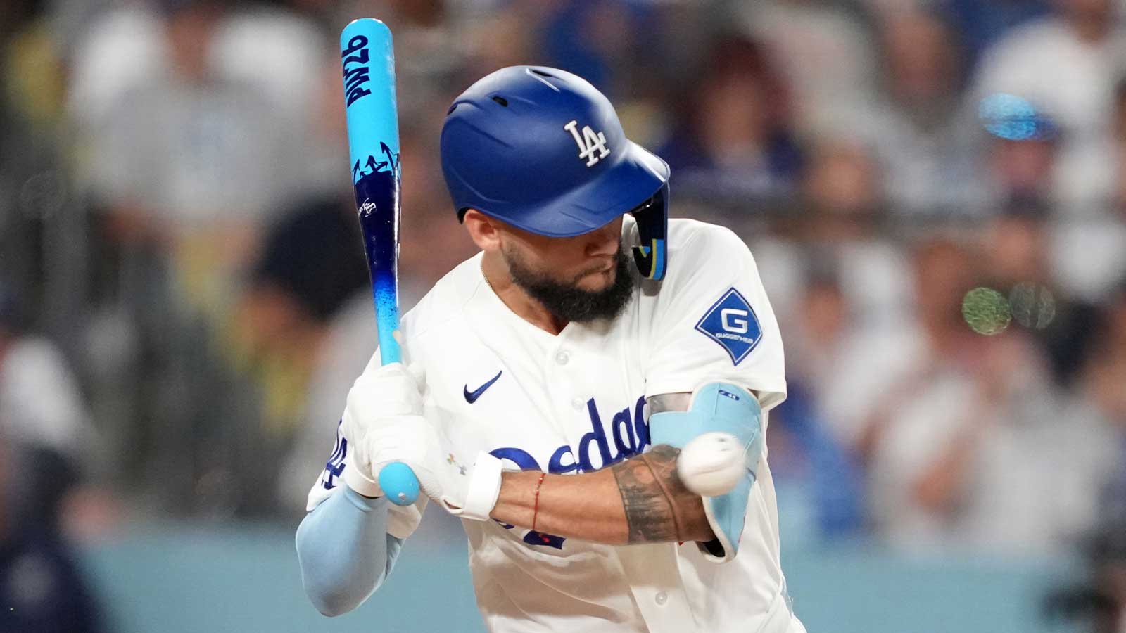 Dodgers’ Dave Roberts sends encouraging message to Andy Pages after hand fracture