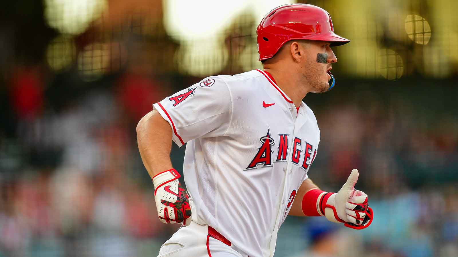 https://wp.clutchpoints.com/wp-content/uploads/2026/08/Angels-center-fielder-Mike-Trout-27-runs-1.jpg