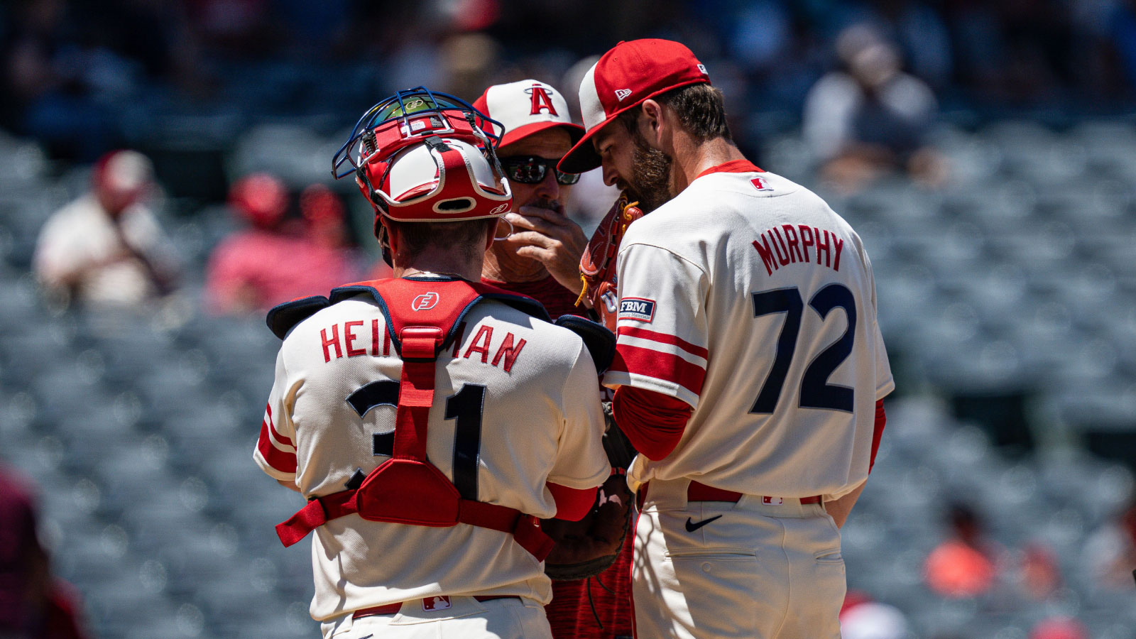 https://wp.clutchpoints.com/wp-content/uploads/2026/08/Angels-players.jpg
