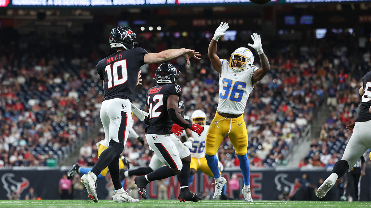 Seahawks keep hunting for more cornerbacks with Chargers trade