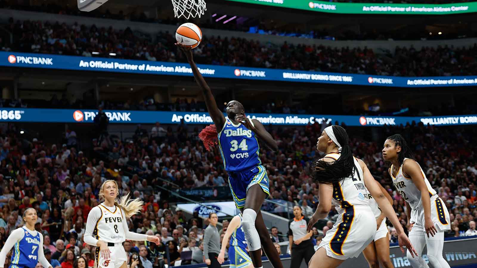 https://wp.clutchpoints.com/wp-content/uploads/2026/08/Awak-Kuier-makes-bonkers-Dallas-history-in-huge-win-over-Fever.jpg