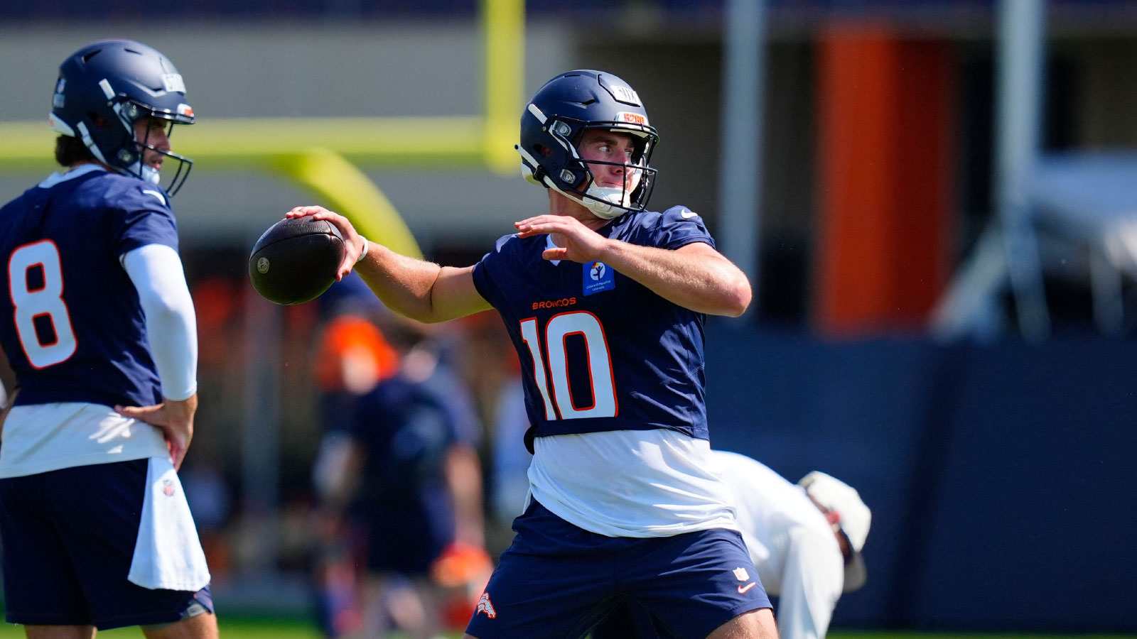 https://wp.clutchpoints.com/wp-content/uploads/2026/08/Bo-Nix-at-training-camp.jpg