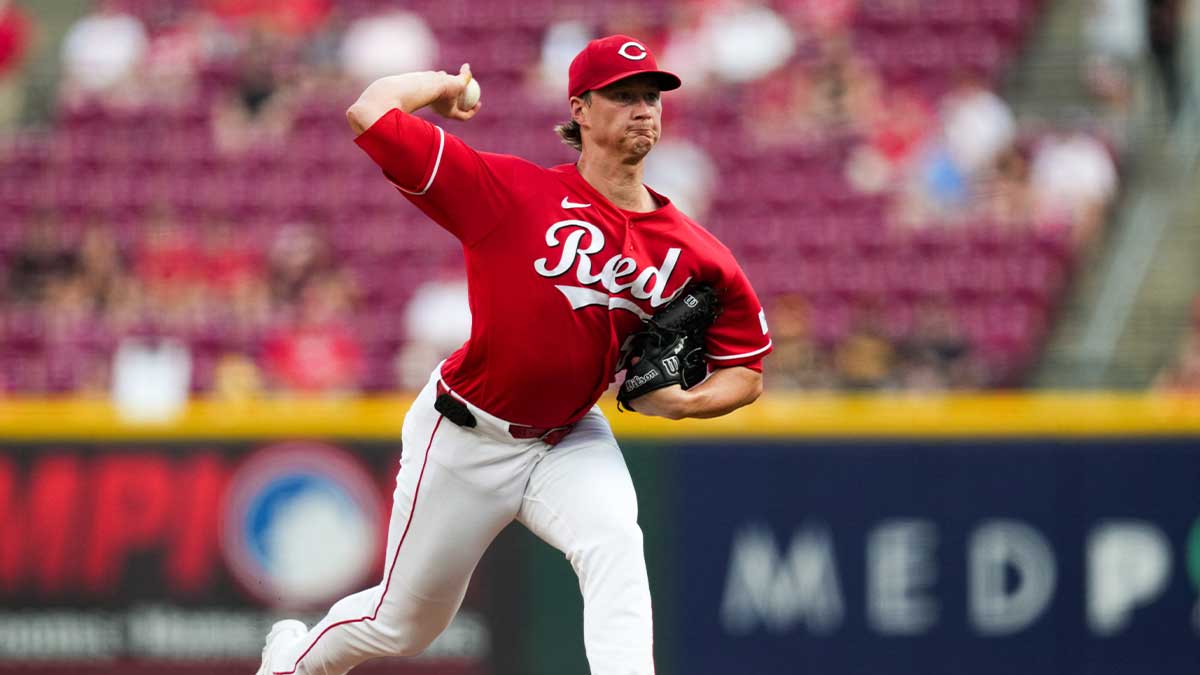 Reds pitcher Brady Singer provides encouraging update after getting hit vs. Padres