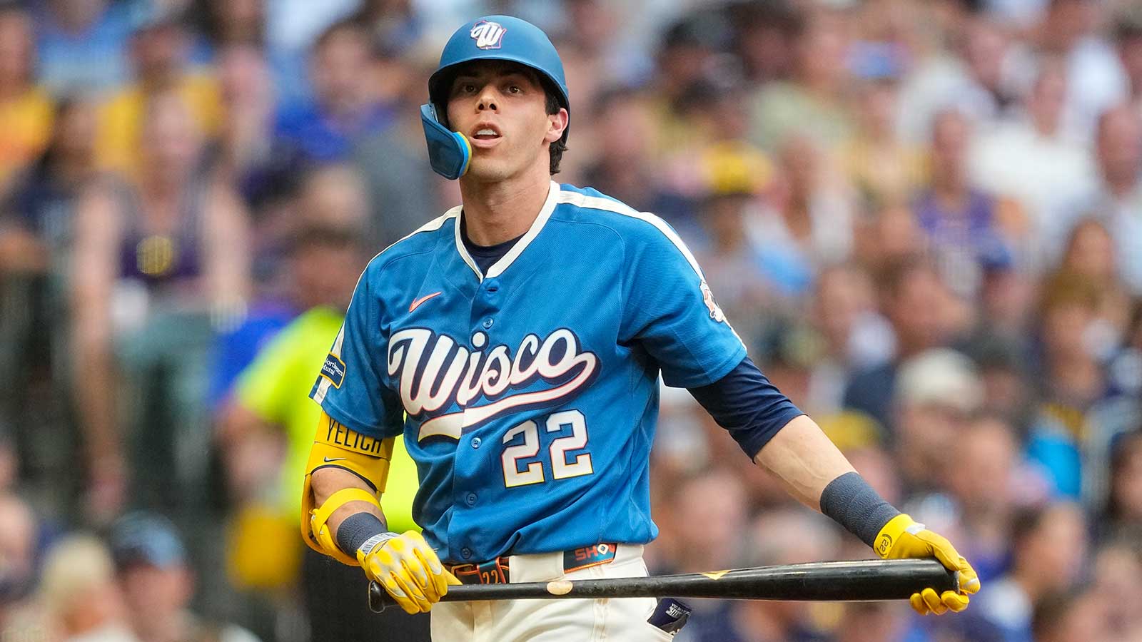 Brewers' Pat Murphy sends strong message to fans amid Christian Yelich's slump