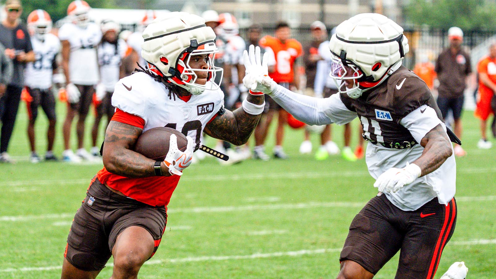 Quinshon Judkins, Carson Schwesinger return amid Deshaun Watson drama Quinshon Judkins, Carson Schwesinger return amid Deshaun Watson drama