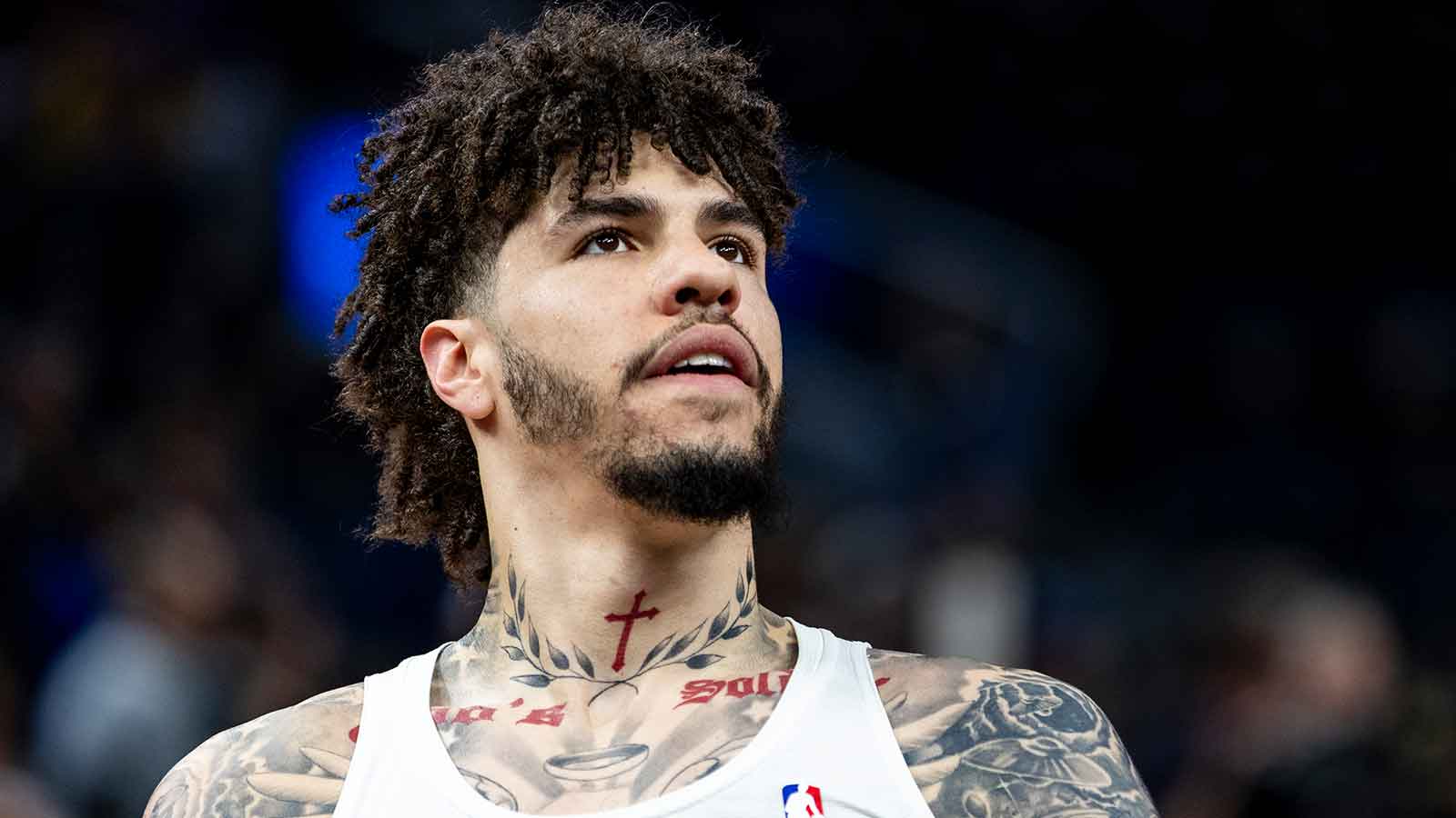 https://wp.clutchpoints.com/wp-content/uploads/2026/08/Bucks-legend-calls-out-leaked-LaMelo-Ball-penthouse-video.jpg