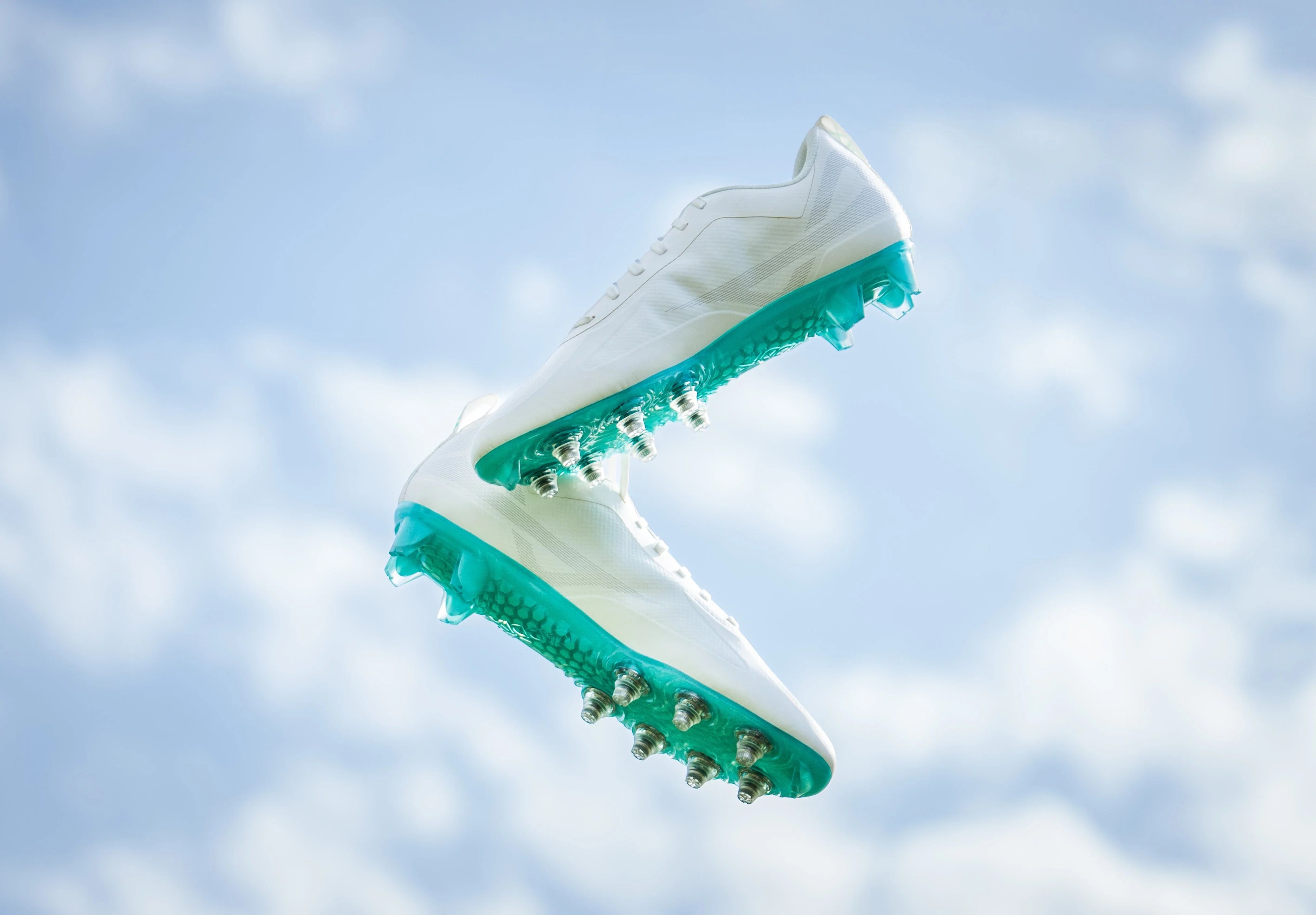 Caddix is a footwear company built on patented SmartStuds™ technology, designed from the ground up to reduce the rotational torque responsible for knee and ankle injuries. Headquartered in Baltimore, MD and founded in 2023, Caddix cleats are worn by professional athletes across the NFL, NWSL, PLL, WLL, and NCAA.