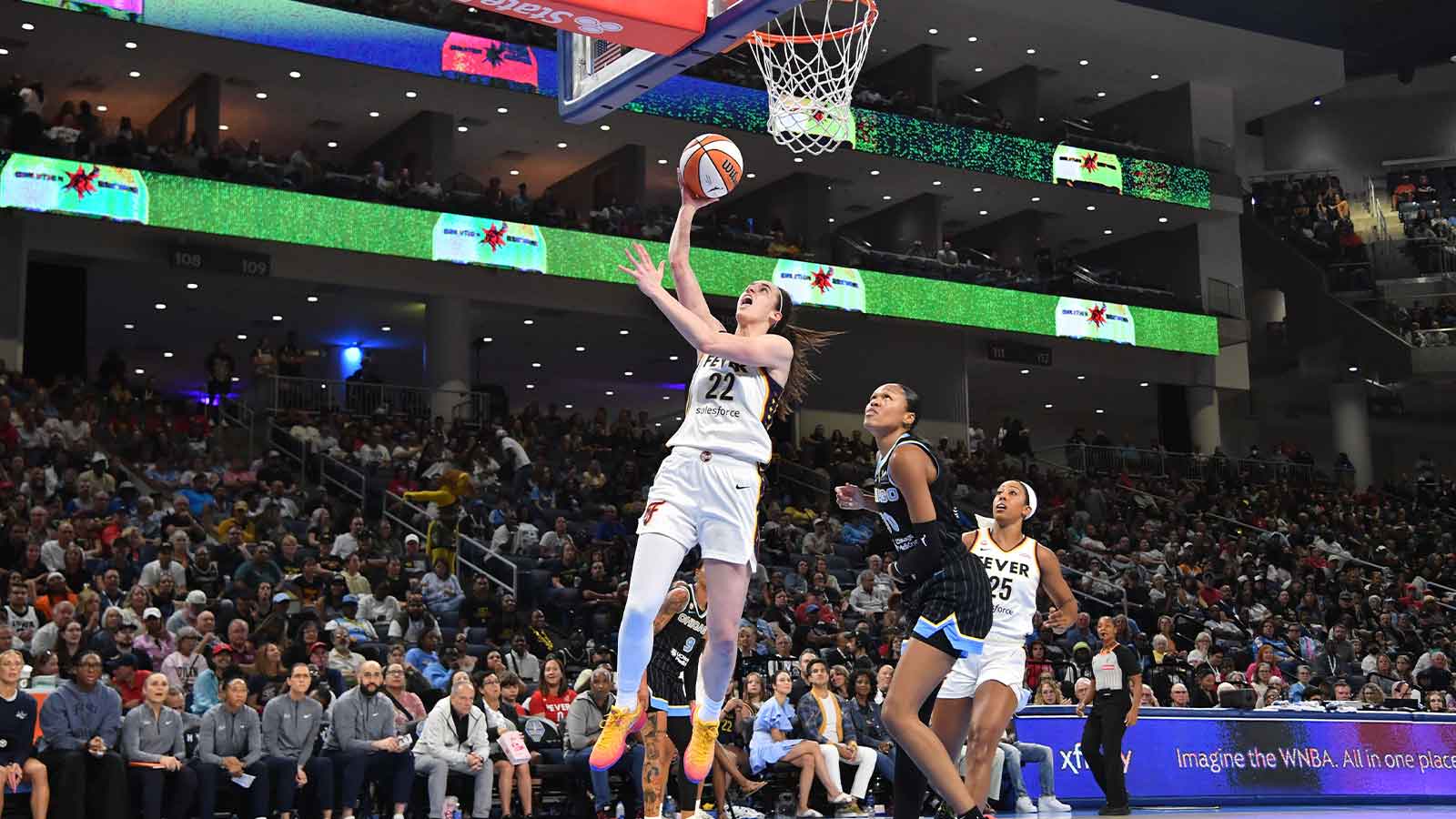 Enes Kanter gets hostile fan treatment before Sky-Fever game