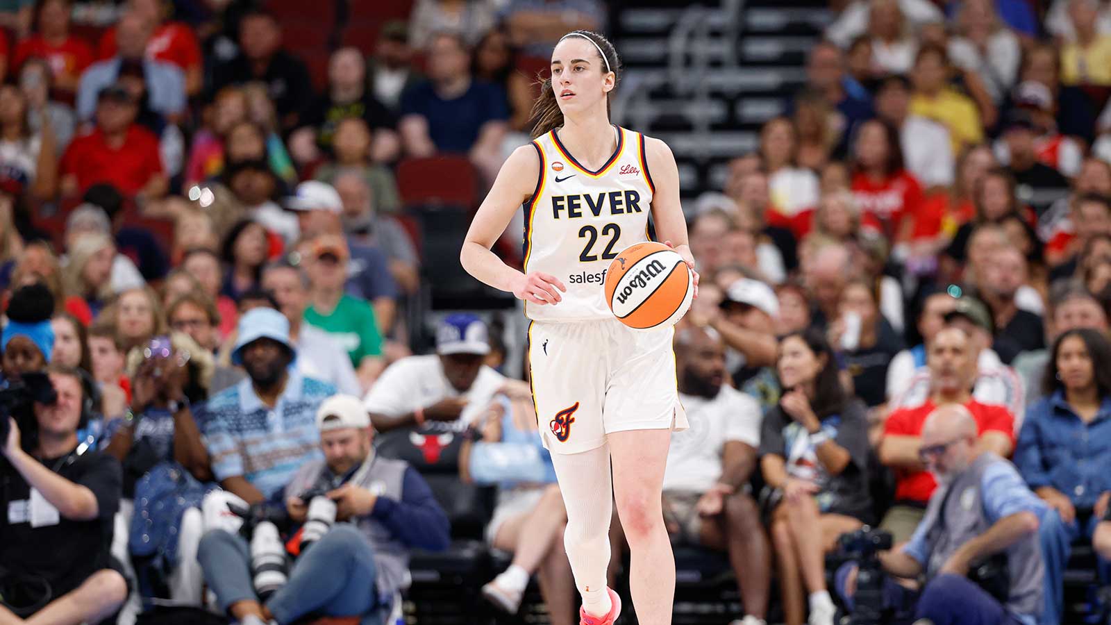 caitlin clark technical foul suspension