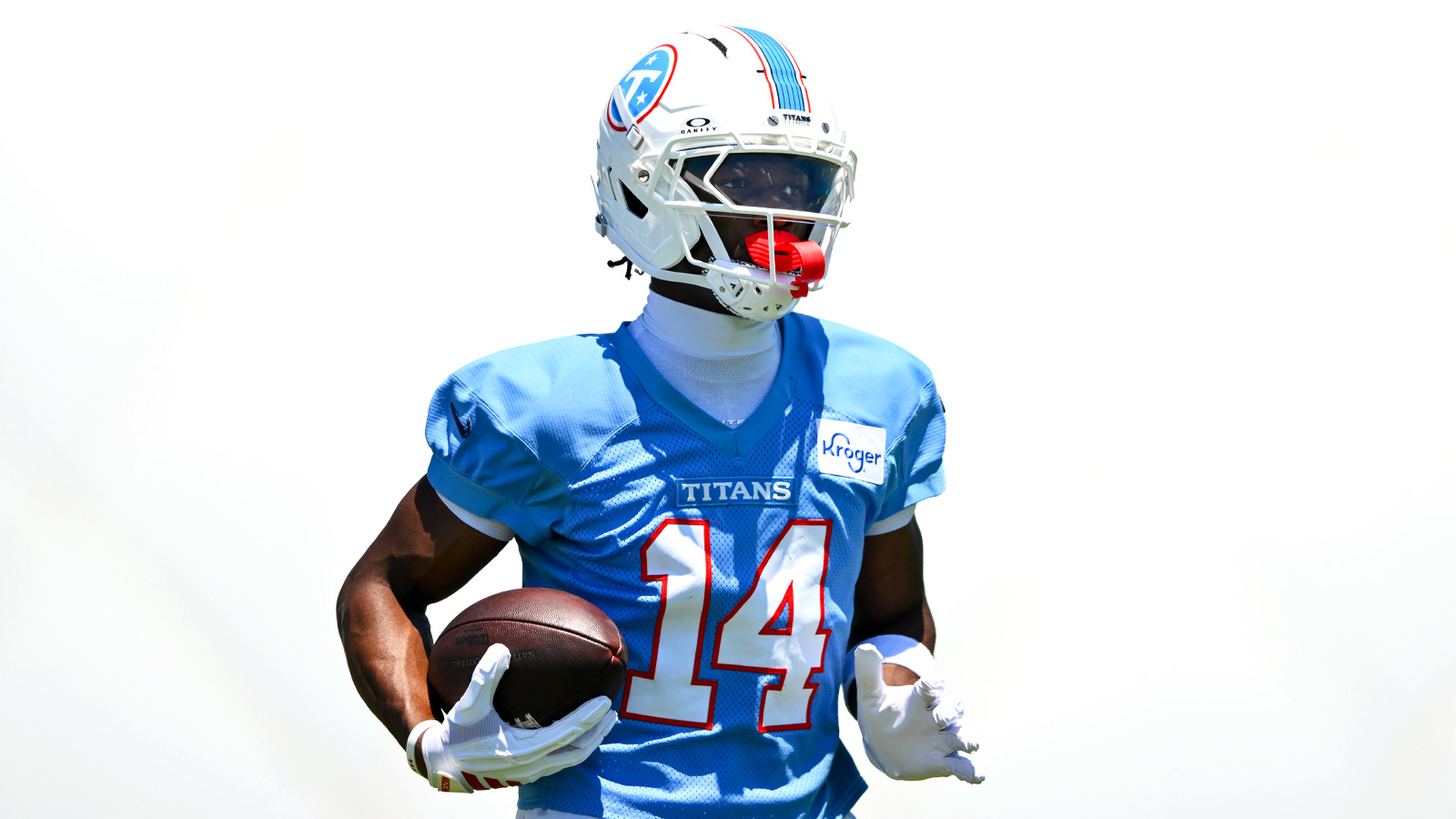 The future Hall of Famer Titans WR Carnell Tate compares his game to