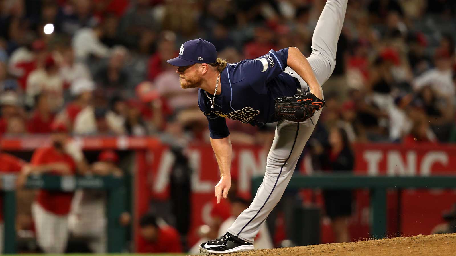 Fans want Craig Kimbrel to let it go after he somehow returns to MLB with Royals