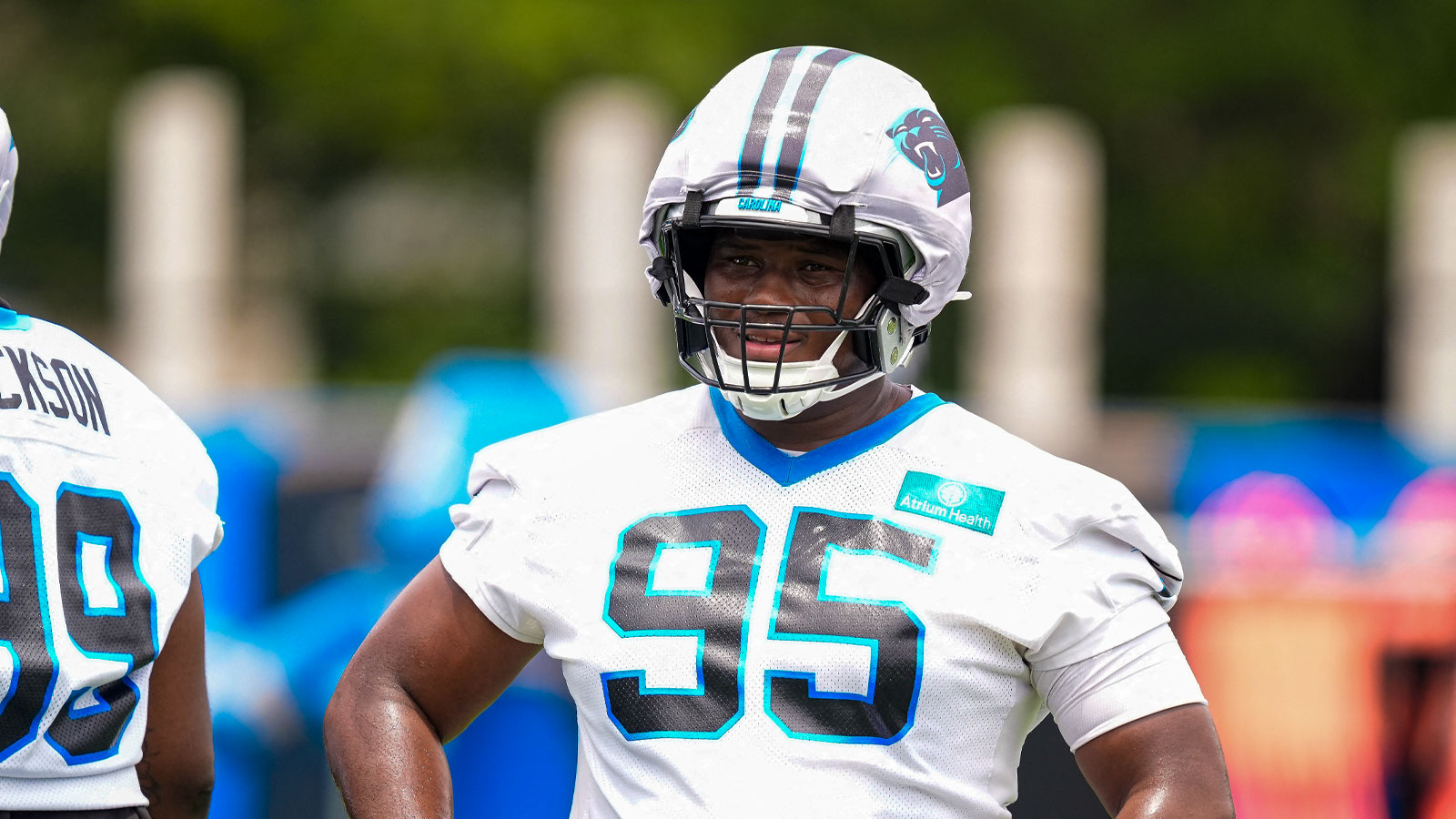 Panthers’ Derrick Brown knee injury update will make fans uneasy