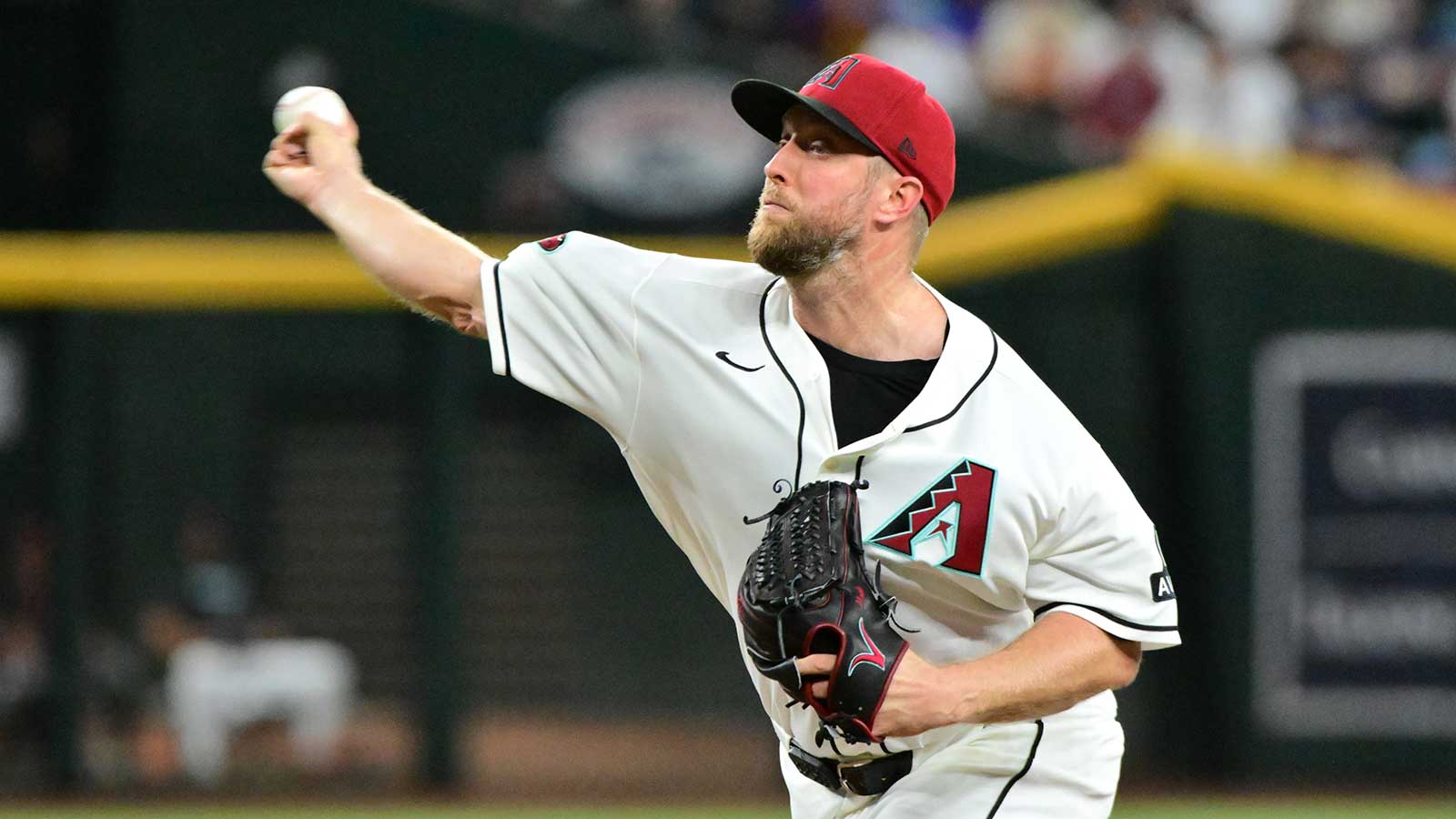 Diamondbacks’ Merrill Kelly alleges Cubs coach was relaying signs
