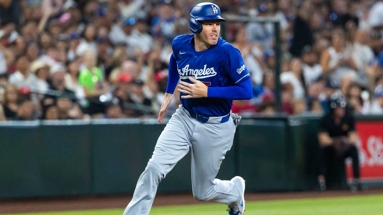 Dodgers’ Freddie Freeman comments on surprising fan turnout vs. Royals