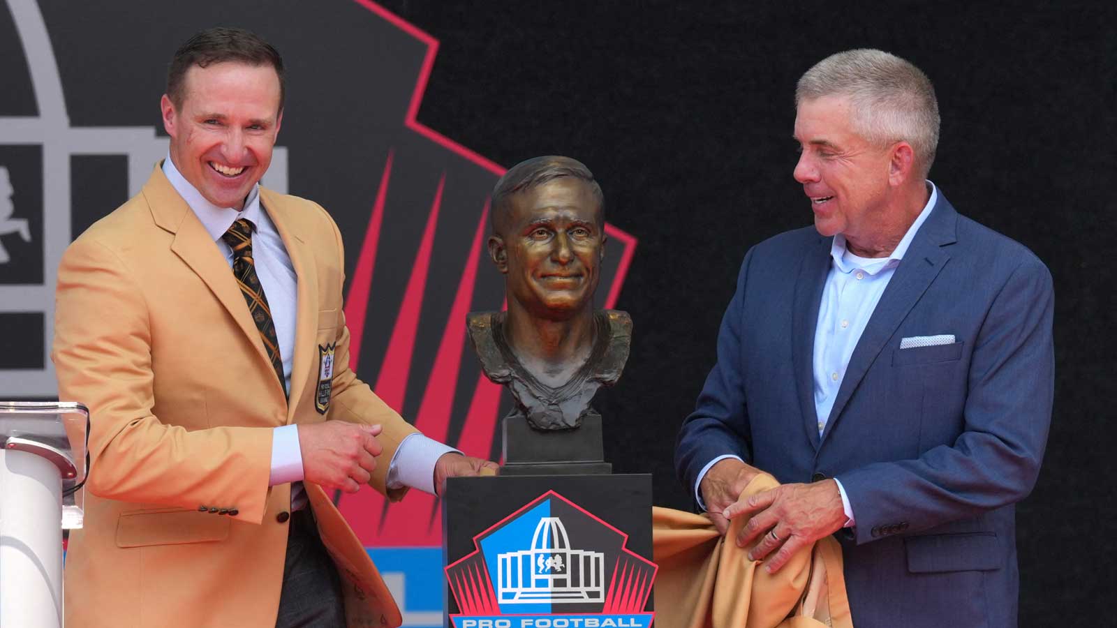 Drew Brees fights back tears while addressing Sean Payton in Hall of Fame speech