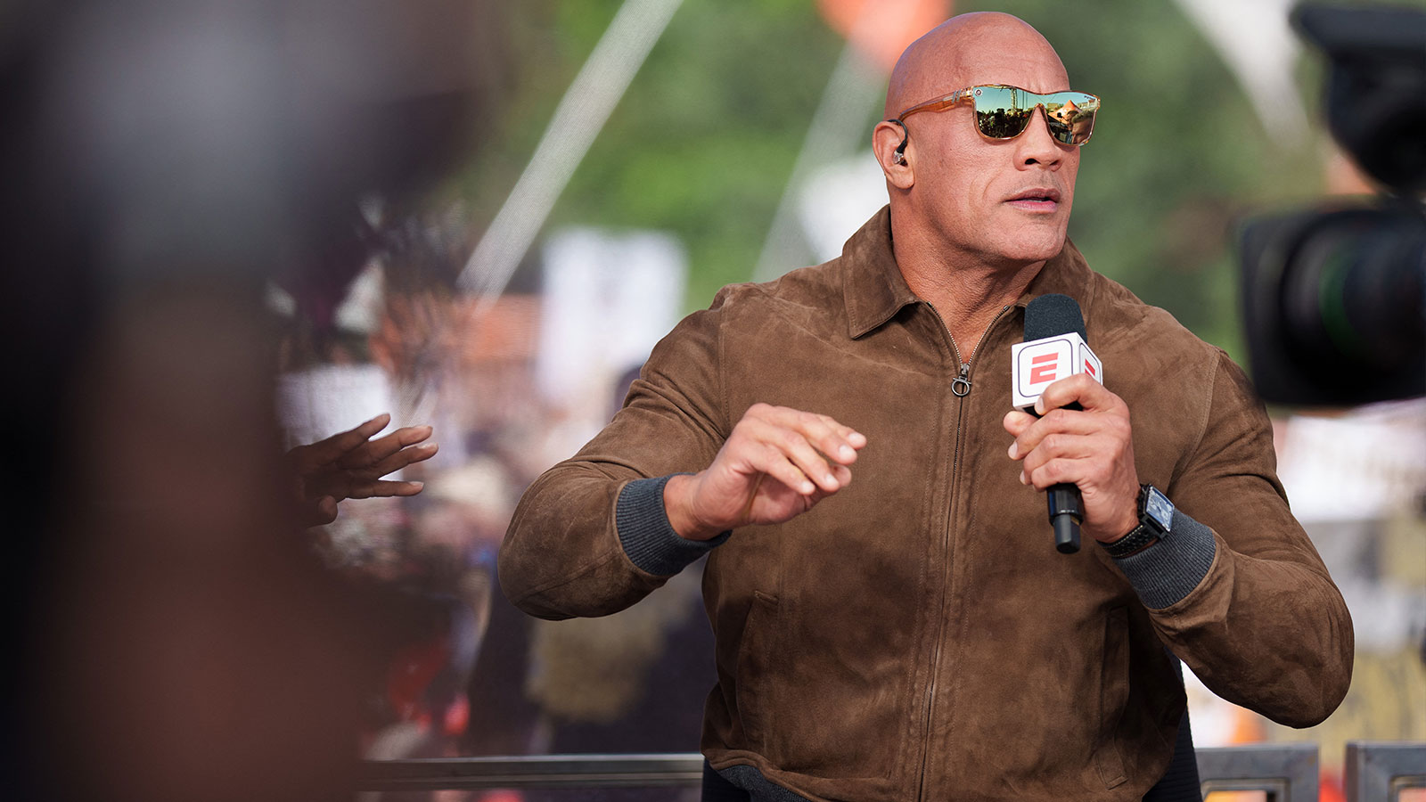 Dwayne Johnson ‘exploring’ drastic career change after Moana box office flop
