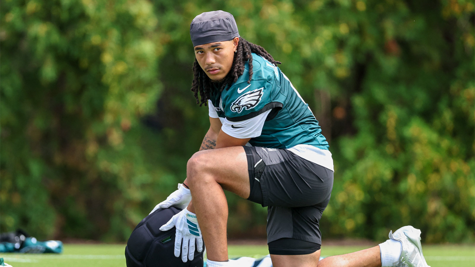 https://wp.clutchpoints.com/wp-content/uploads/2026/08/Eagles-rookie-Makai-Lemon-gets-loose-at-training-camp.jpg