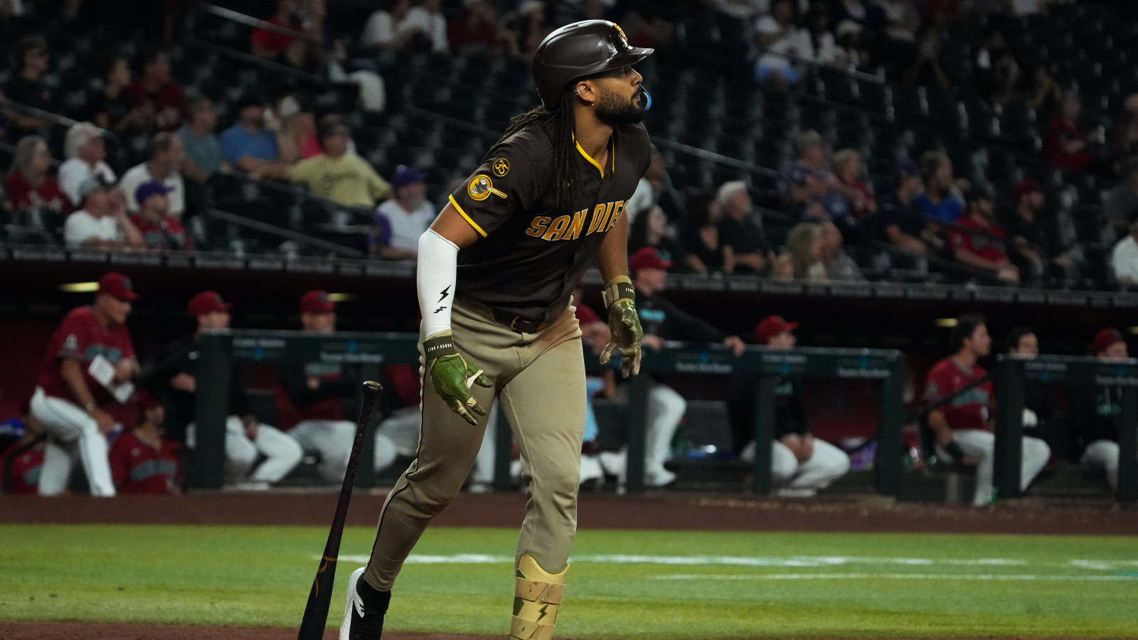 https://wp.clutchpoints.com/wp-content/uploads/2026/08/Fernando-Tatis-Jr-1.jpg