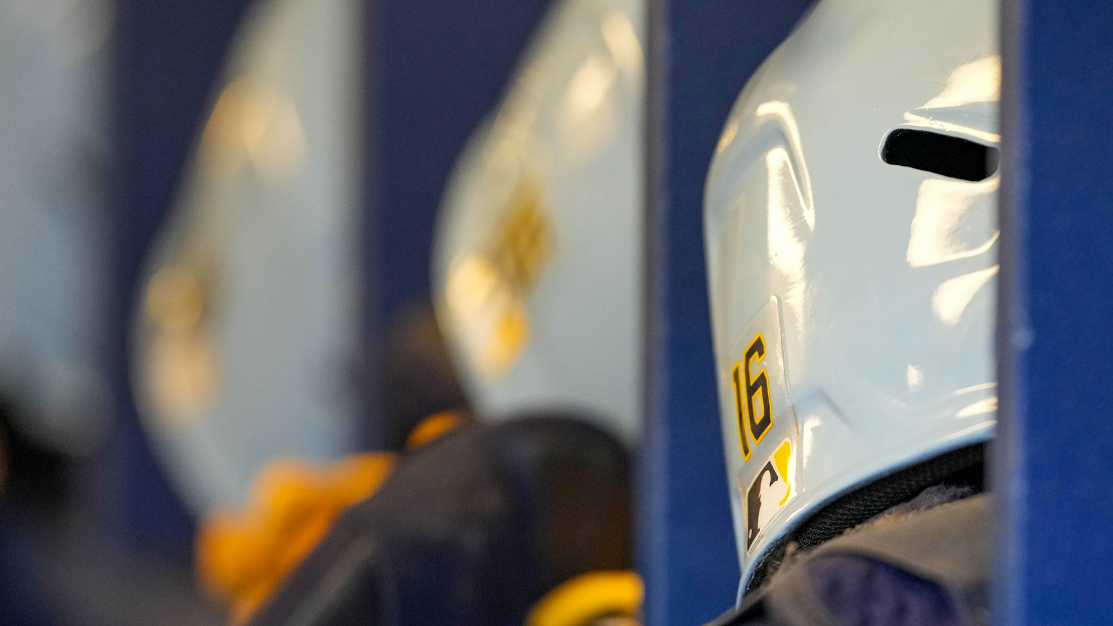 Brewers rumors: The veteran catcher who may be on trade block after Bo Naylor addition