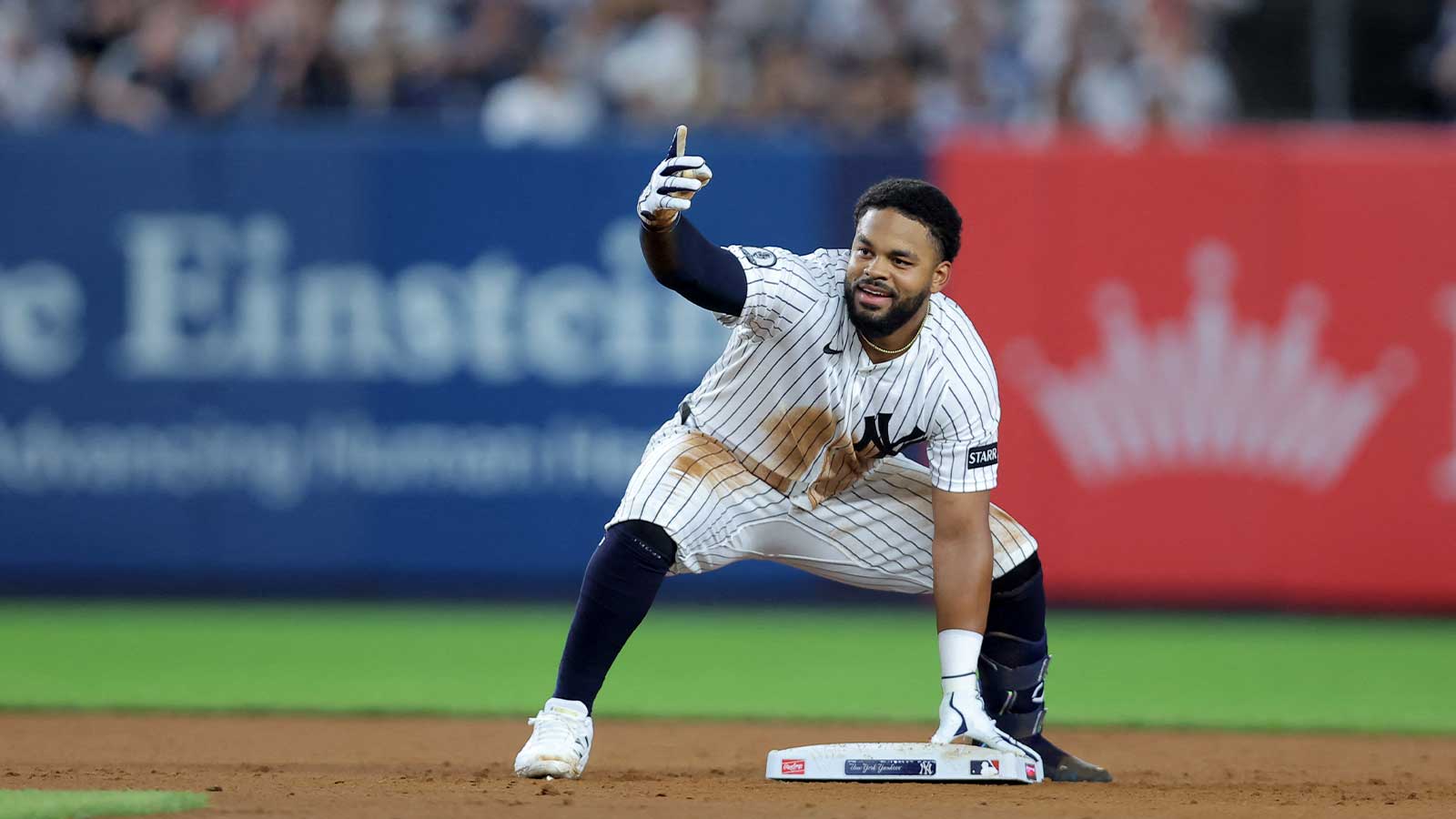 Watch Yankees’ Heliot Ramos hilariously lose his shoe on slide to second base