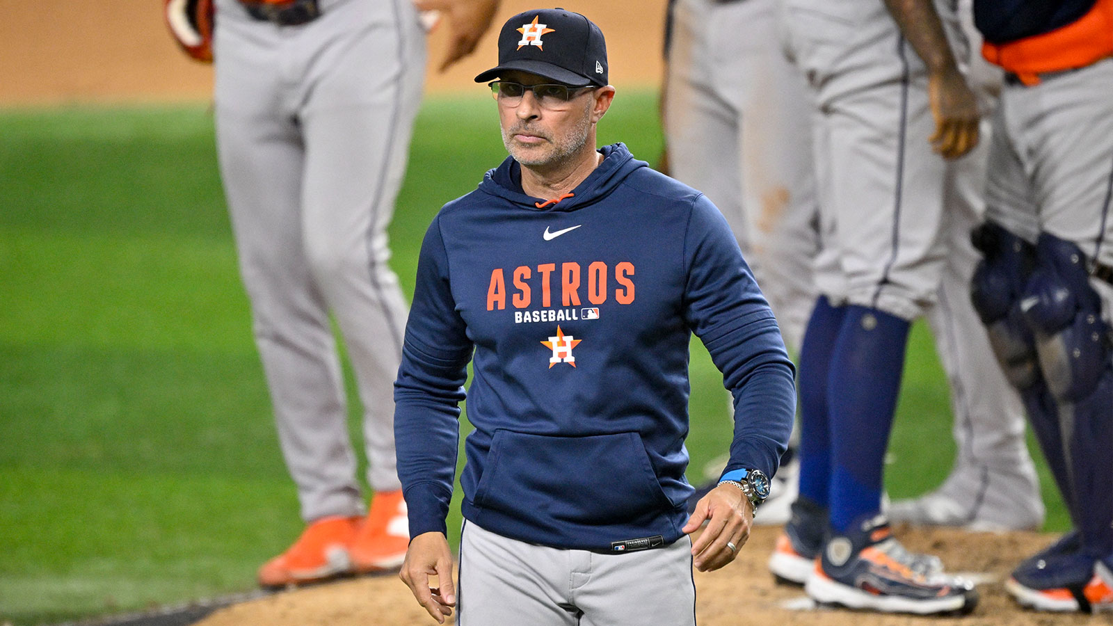 https://wp.clutchpoints.com/wp-content/uploads/2026/08/Houston-Astros-manager-Joe-Espada-3.jpg