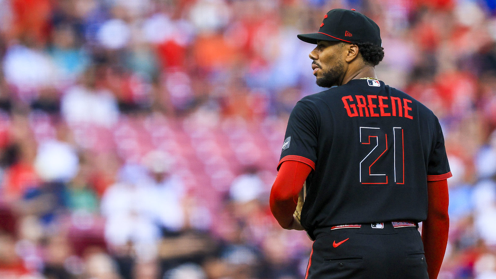 https://wp.clutchpoints.com/wp-content/uploads/2026/08/Hunter-Greene-of-the-Cincinnati-Reds.jpg