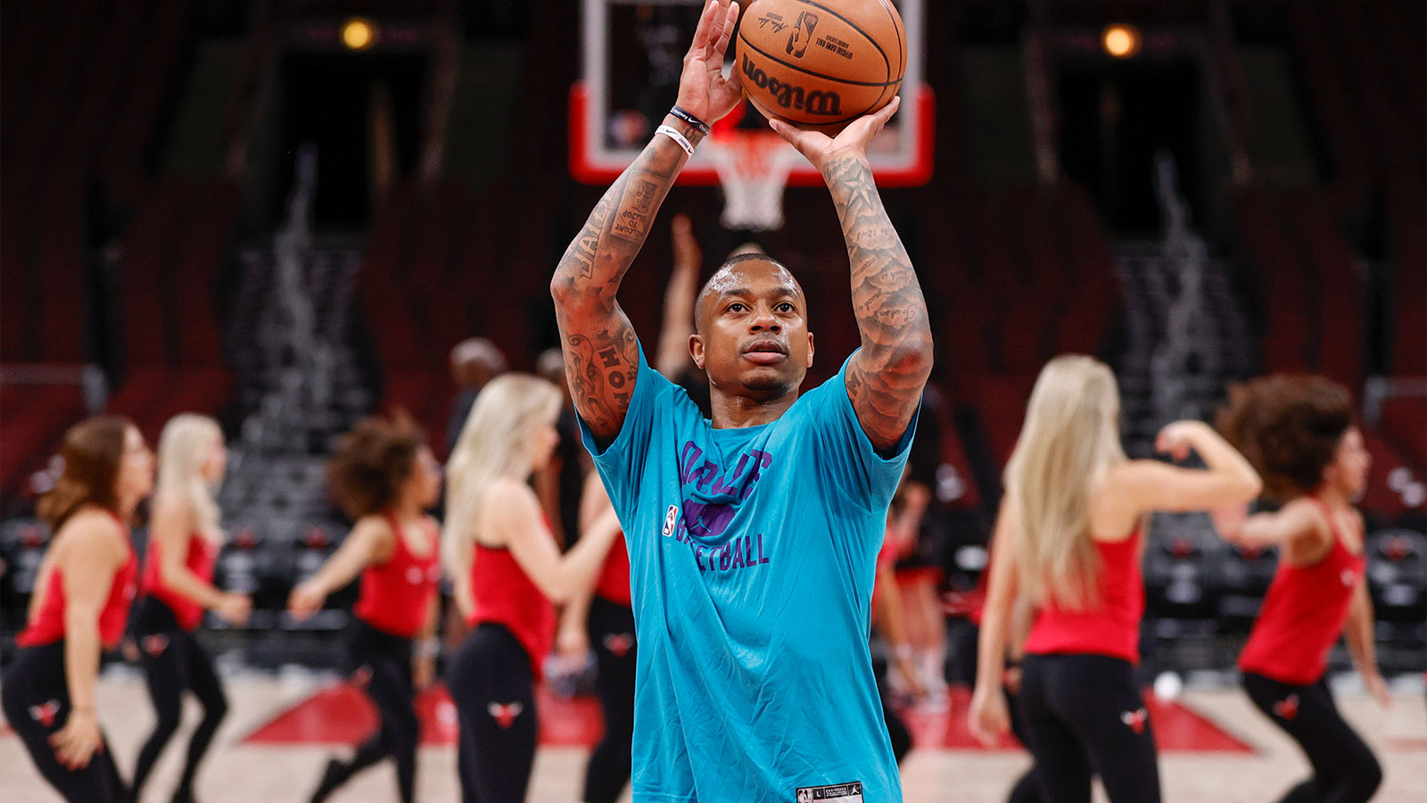 Watch ‘pure hooper’ Isaiah Thomas drop insane 56 points at Ball Don’t Stop Pro-Am