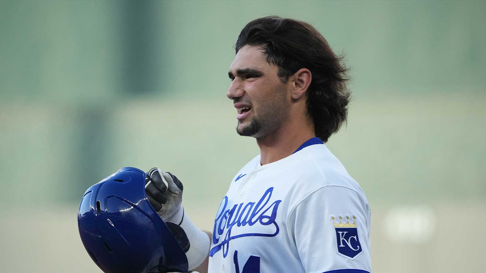 https://wp.clutchpoints.com/wp-content/uploads/2026/08/Jac-Caglianone-reacts-during-Royals-Athletics-game.jpg
