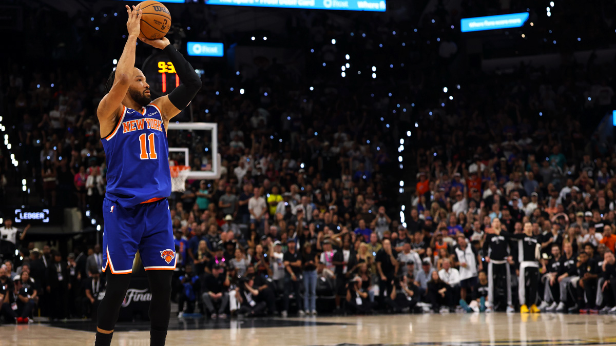 New York Post promises Jalen Brunson’s ‘Not Brun Yet’ with 30th birthday celebration on back pages