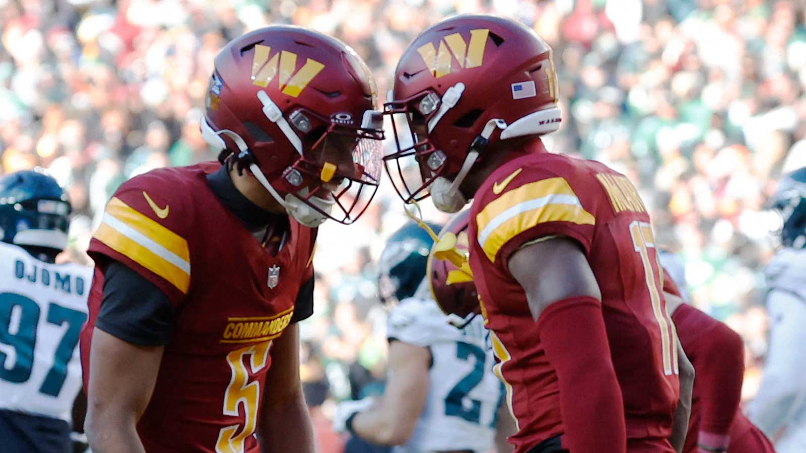 https://wp.clutchpoints.com/wp-content/uploads/2026/08/Jayden-Daniels-and-Terry-McLaurin.jpg