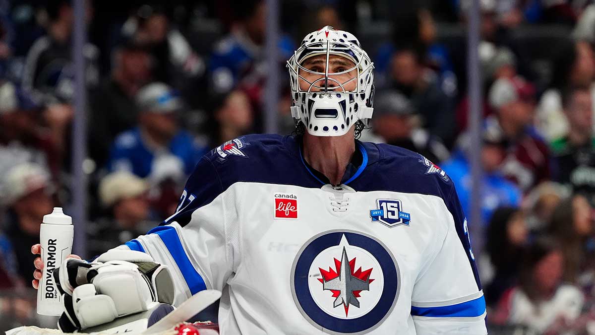 https://wp.clutchpoints.com/wp-content/uploads/2026/08/Jets-goaltender-Connor-Hellebuyck-37-during-the-second-period-against-the-Avalanche.jpg