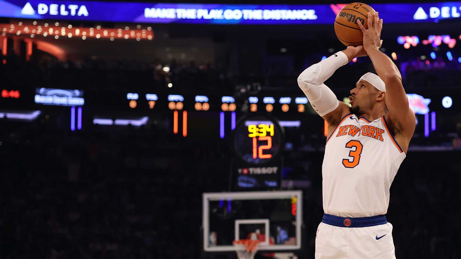WWE star Chelsea Green’s husband calls out Knicks’ Josh Hart