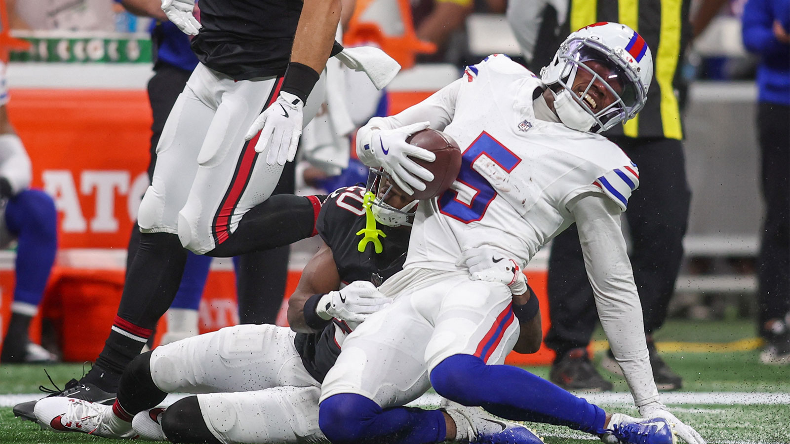 https://wp.clutchpoints.com/wp-content/uploads/2026/08/Josh-Palmer-gets-tackled.jpg