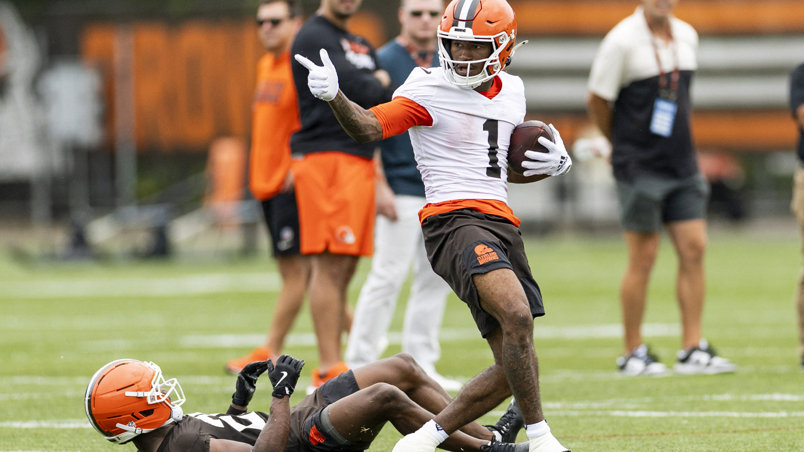 Browns’ KC Concepcion gets positive injury update after training camp scare