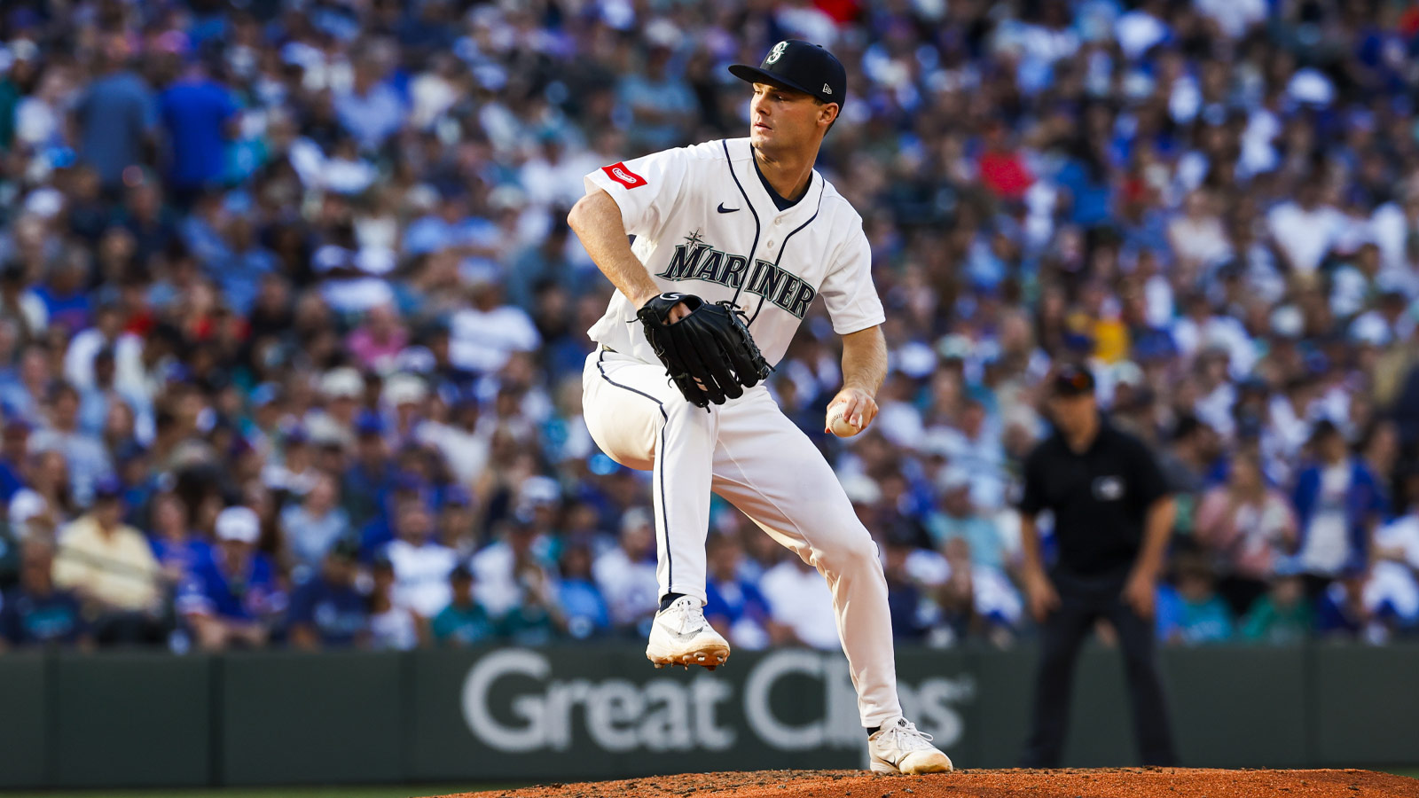How Mariners’ Randy Arozarena saved Kade Anderson’s MLB debut in field before winning it at plate