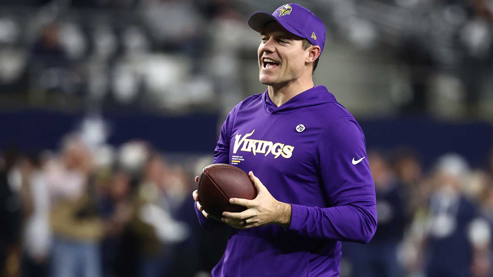 https://wp.clutchpoints.com/wp-content/uploads/2026/08/Kevin-OConnell-gave-a-somewhat-positive-assessment-of-Kyler-Murrays-performance-to-this-point-with-the-Vikings-1.jpg