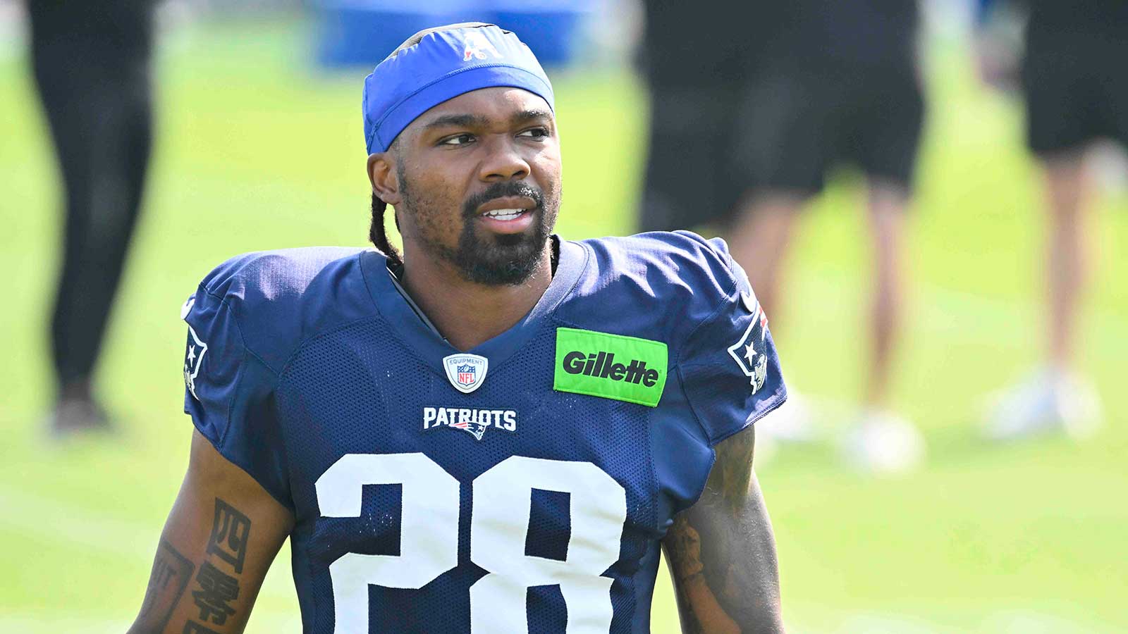 https://wp.clutchpoints.com/wp-content/uploads/2026/08/Kindle-Vildor-would-help-the-Bears-battered-secondary.jpg