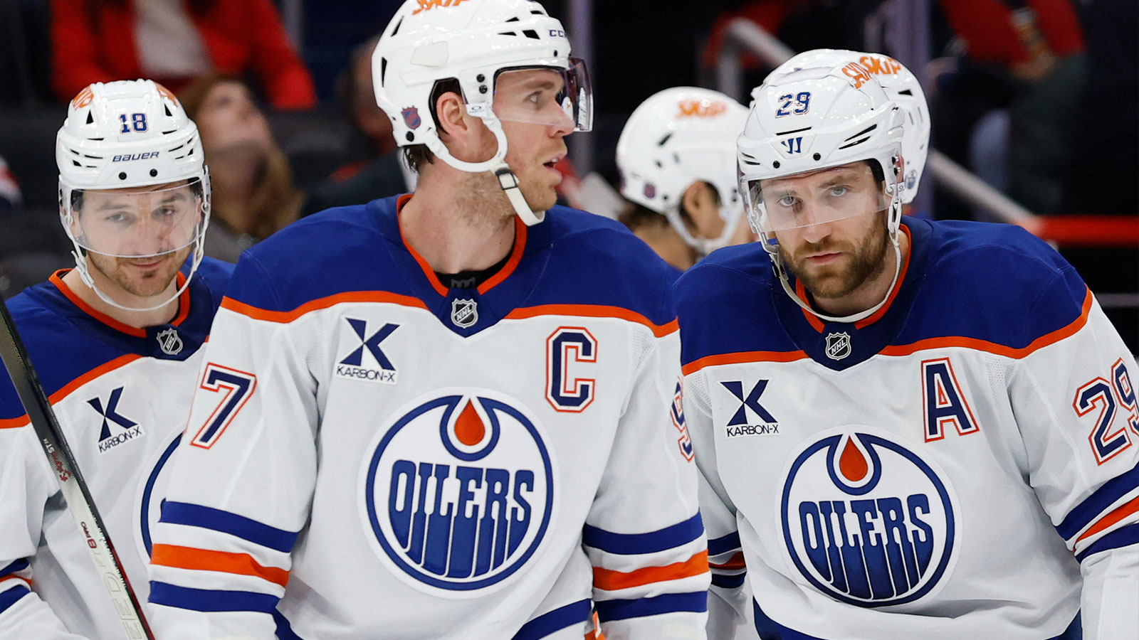 Insiders wonder about Oilers coach Mike Babcock’s ‘nuclear option’ decision with Connor McDavid, Leon Draisaitl