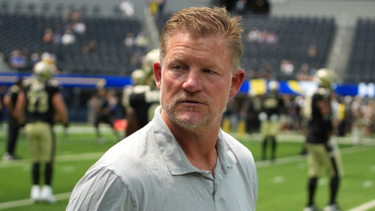 https://wp.clutchpoints.com/wp-content/uploads/2026/08/Les-Snead.jpg