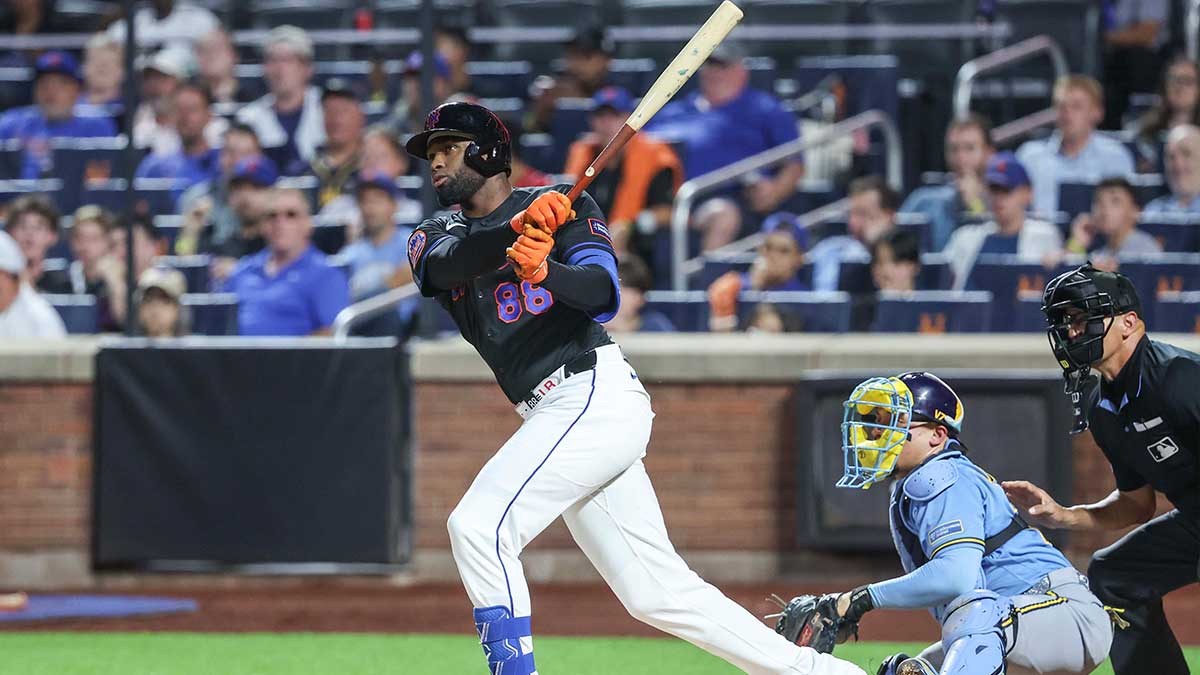 Teams can claim Luis Robert Jr. after Mets’ surprising roster decision