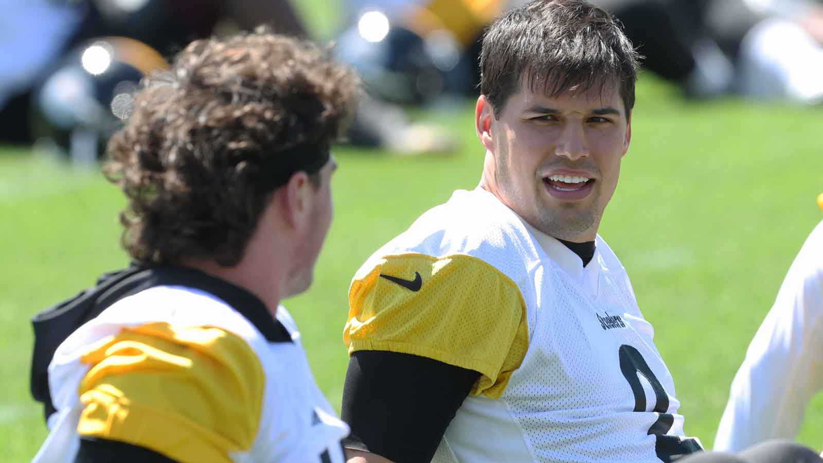 Mason Rudolph has early lead in Steelers QB2 competition on initial depth chart