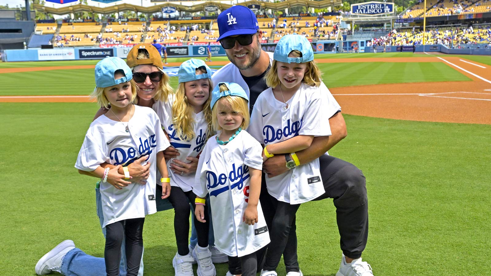 Matthew Stafford’s wife Kelly takes Jell-O shot at 8-year-old daughter’s birthday ‘for the kids’