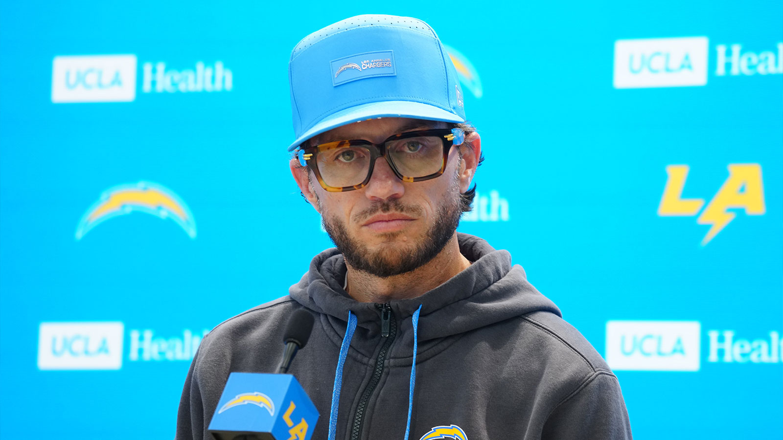 Jim Harbaugh reveals how Mike McDaniel is fitting in with Chargers