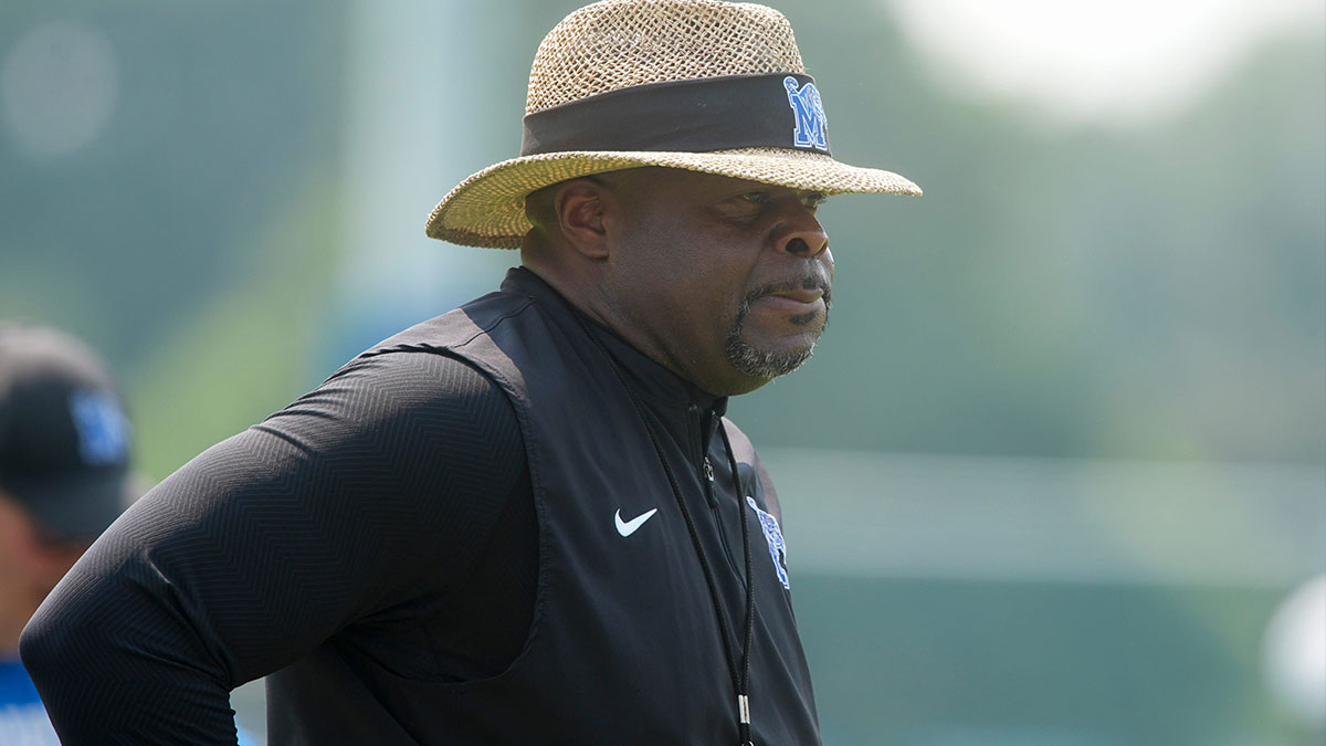 Memphis football rumors: Insider makes bold Charles Huff prediction after Tigers defeat UNLV