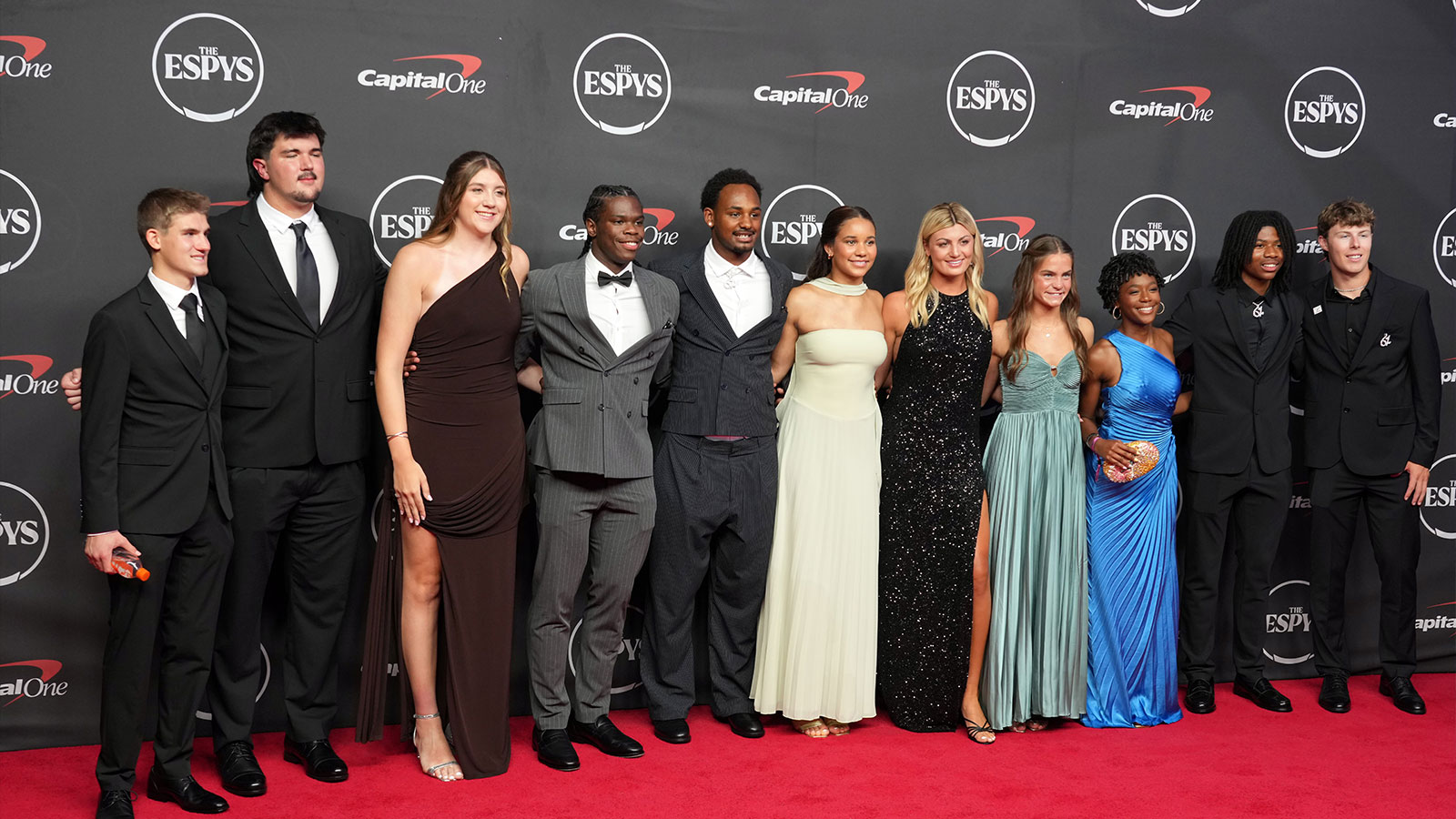 Darian Mensah protector’s insane measurables land him on Freaks List