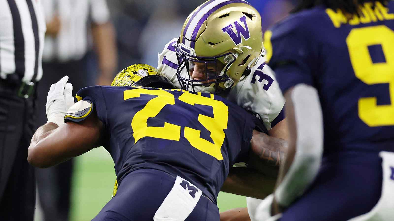 Ravens sign ex-Michigan star who played for Jesse Minter as Danny Pinter hits IR