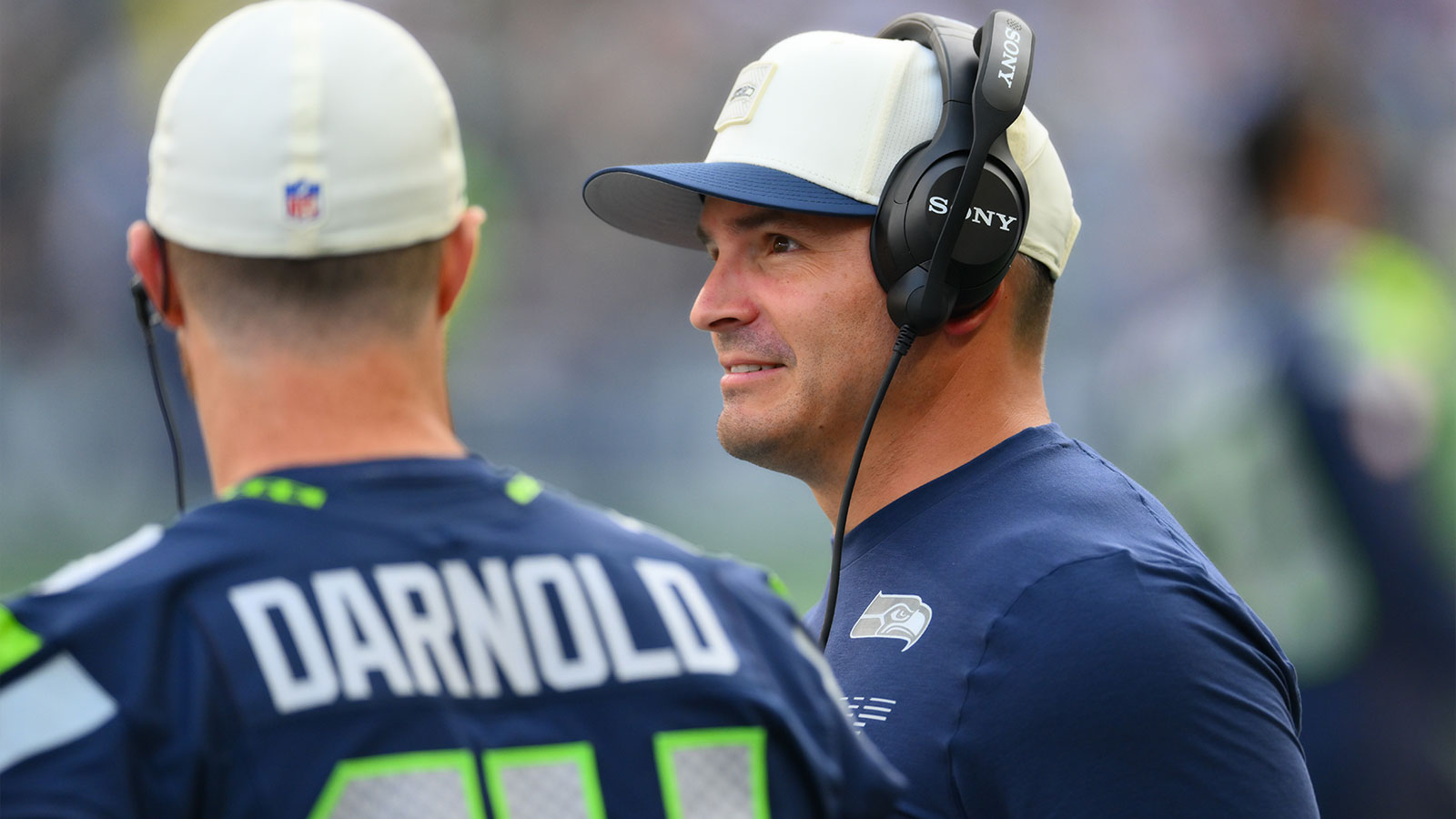 Seahawks’ Mike Macdonald issues All-Pro challenge to rookie trying to make roster