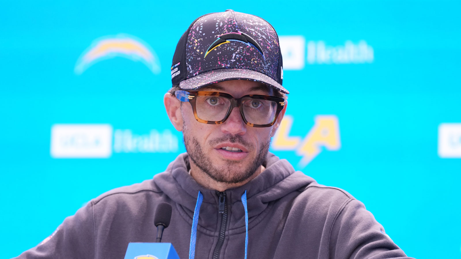 Chargers OC Mike McDaniel’s ‘hungry’ claim will get fans fired up