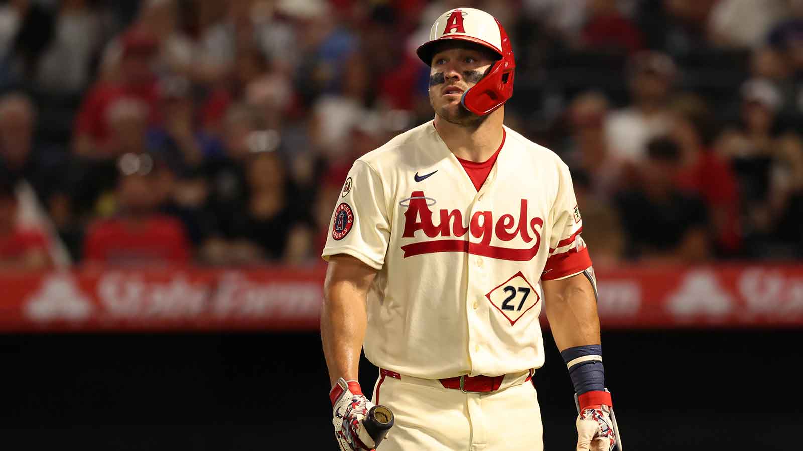 https://wp.clutchpoints.com/wp-content/uploads/2026/08/Mike-Trout-reacts-during-game.jpg
